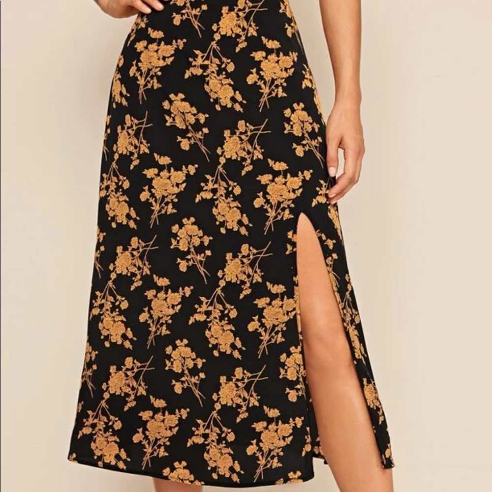 Midi skirt